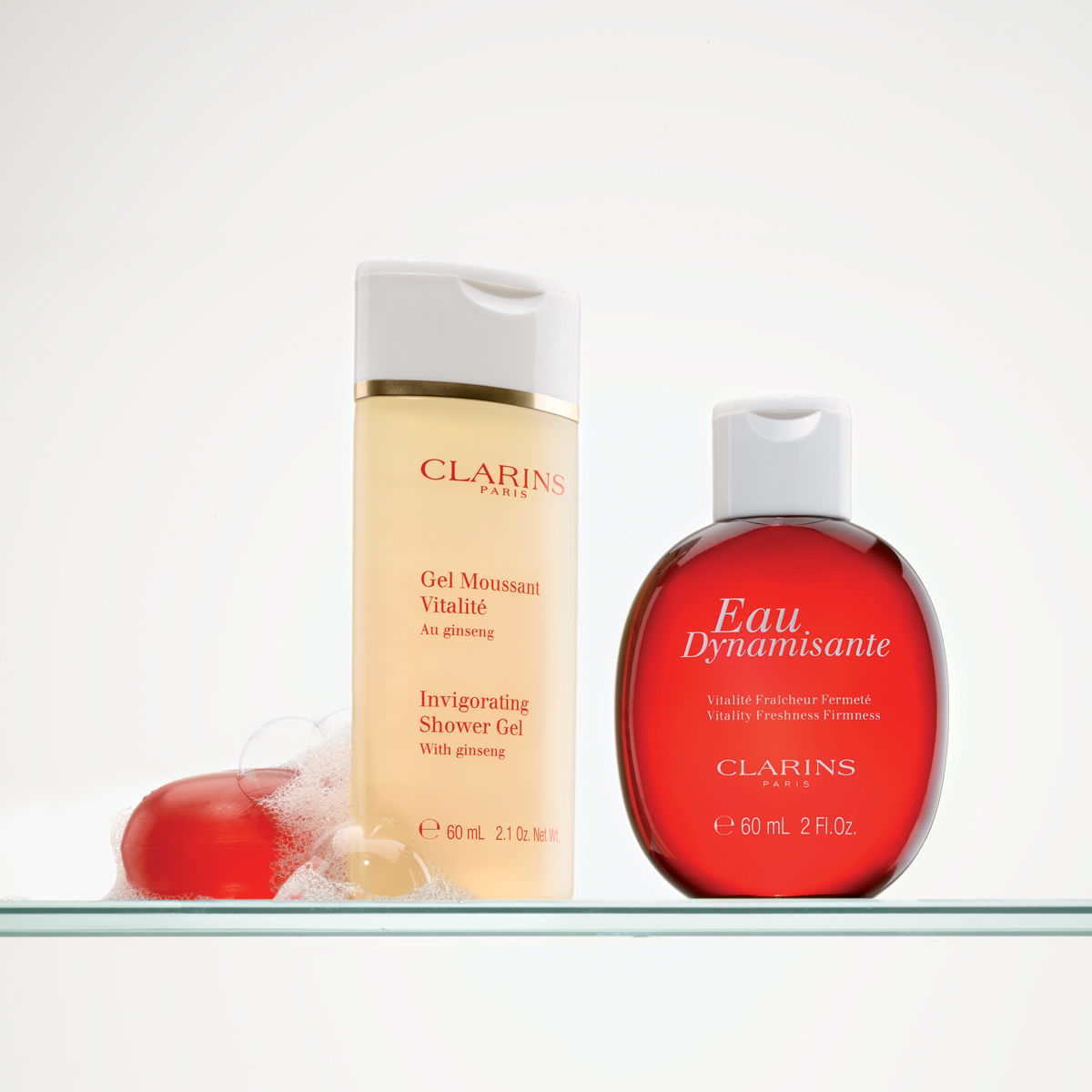 Clarins гель для душа. Clarins компания. Кларанс эссенция. Крема фирмы Clarins. Натуралка кларинс.