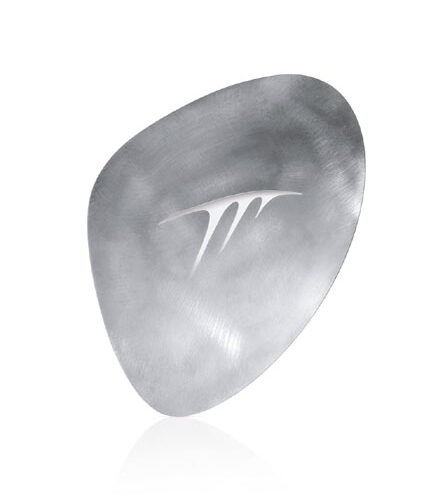 Thierry Mugler камушек