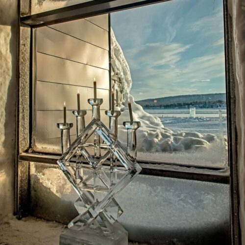 icehotel подсвечник