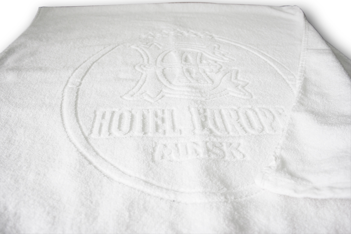 Полотенце с логотипом отель европа
