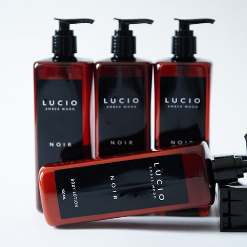 Серия гостиничной мини-косметики Lucio Noir в диспенсерах Эко-помп 500 мл.